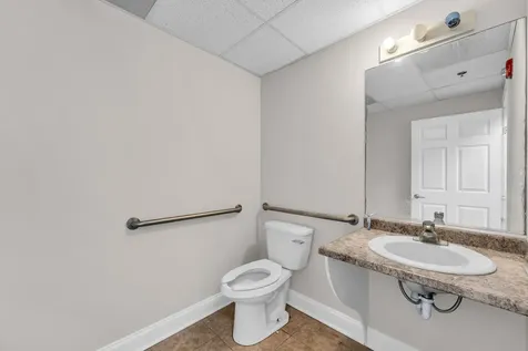 214 Main Street Woodstock IL 60098