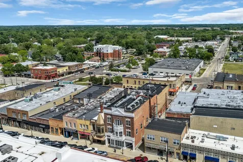 214 Main Street Woodstock IL 60098