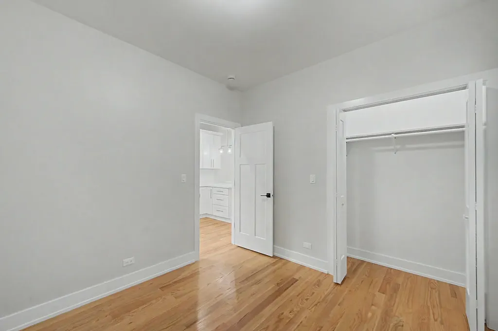 4931 West Ohio Street Chicago IL 60644