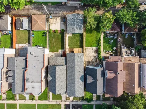 4931 West Ohio Street Chicago IL 60644