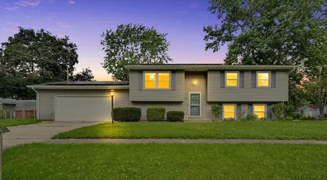 2401 Arden Drive Champaign IL 61821