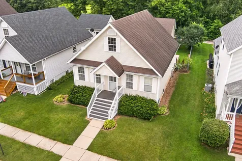 302 8TH Street Kirkland IL 60146