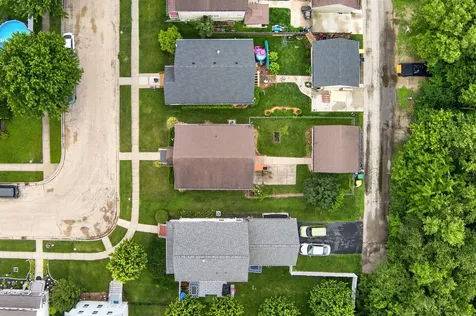 302 8TH Street Kirkland IL 60146
