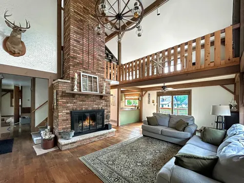 3650 Walleye Road Morris IL 60450