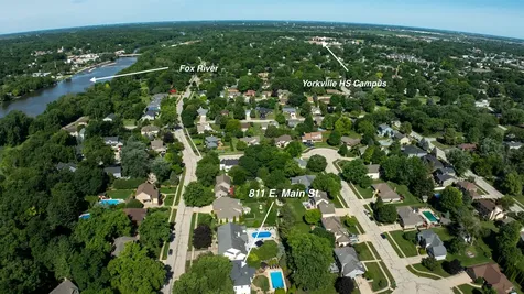 811 East Main Street Yorkville IL 60560