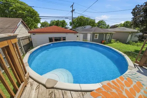 8303 44TH Street Lyons IL 60534