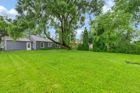 32910 North Meadow Road Grayslake IL 60030