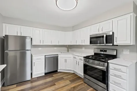 32910 North Meadow Road Grayslake IL 60030