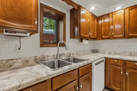 5 Southview Drive Sidney IL 61877