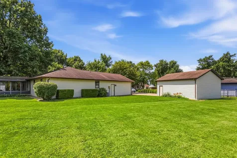 5 Southview Drive Sidney IL 61877