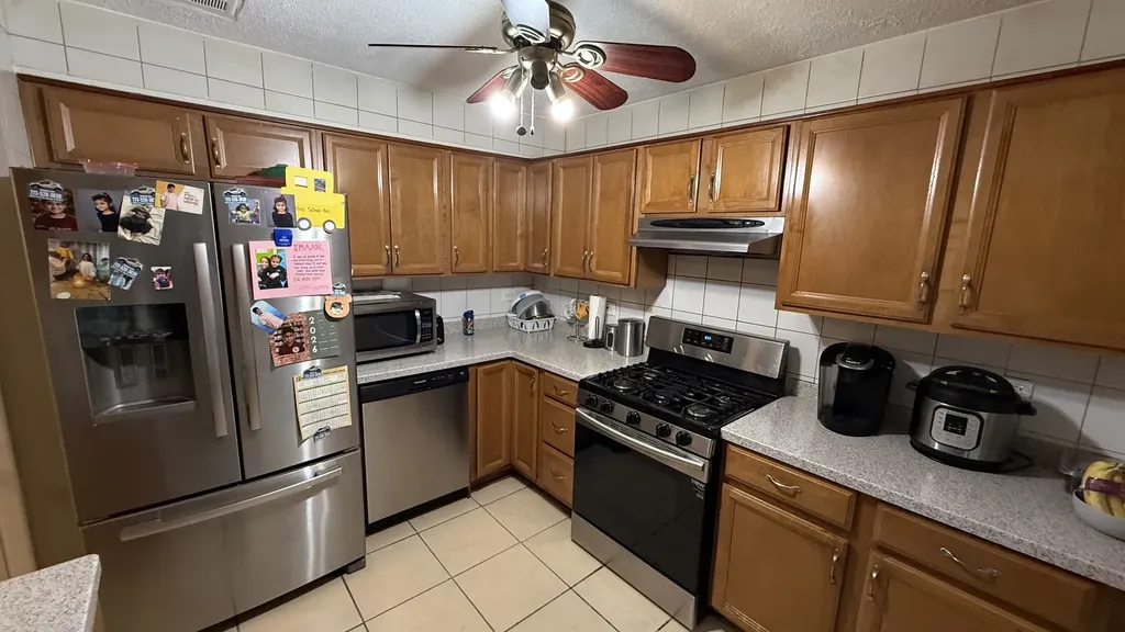 4847 Enfield Avenue Skokie IL 60077