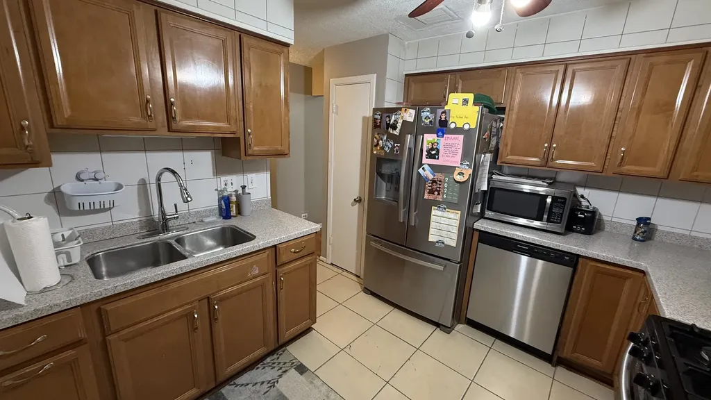 4847 Enfield Avenue Skokie IL 60077