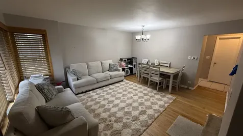 4847 Enfield Avenue Skokie IL 60077
