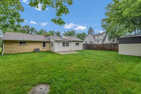 10274 West Ford Avenue Beach Park IL 60099
