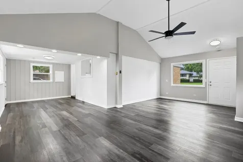 10274 West Ford Avenue Beach Park IL 60099
