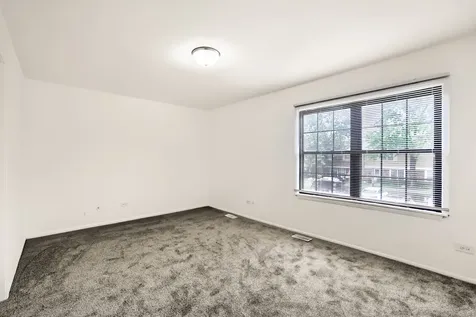 4132 Brentwood Lane Waukegan IL 60087