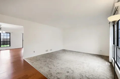 4132 Brentwood Lane Waukegan IL 60087