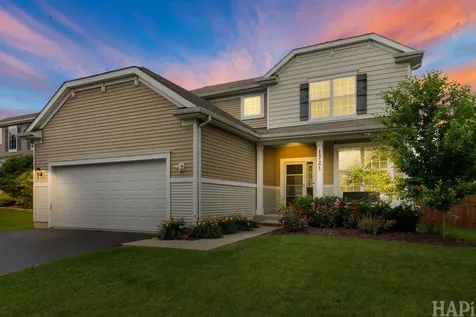 1721 Roger Road Woodstock IL 60098