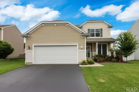 1721 Roger Road Woodstock IL 60098