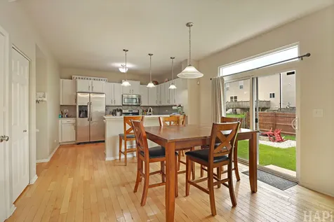 1721 Roger Road Woodstock IL 60098