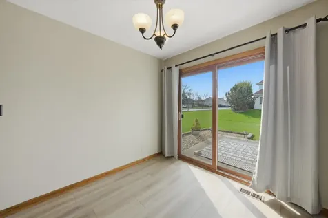 7770 Bristol Park Drive Tinley Park IL 60477