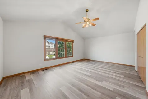 7770 Bristol Park Drive Tinley Park IL 60477