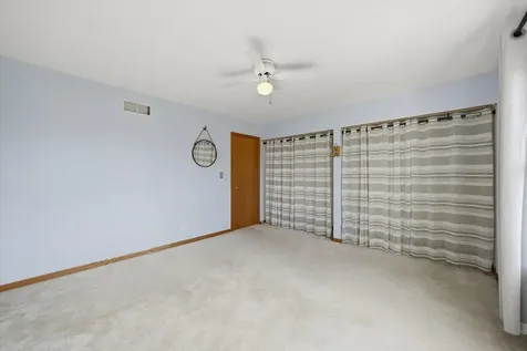 7770 Bristol Park Drive Tinley Park IL 60477