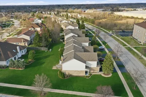 7770 Bristol Park Drive Tinley Park IL 60477