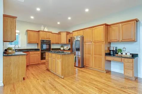 1156 Wheatland Court Yorkville IL 60560