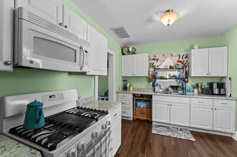 1616 25TH Avenue Moline IL 61265