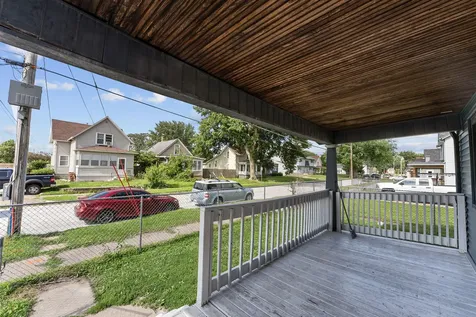 1616 25TH Avenue Moline IL 61265