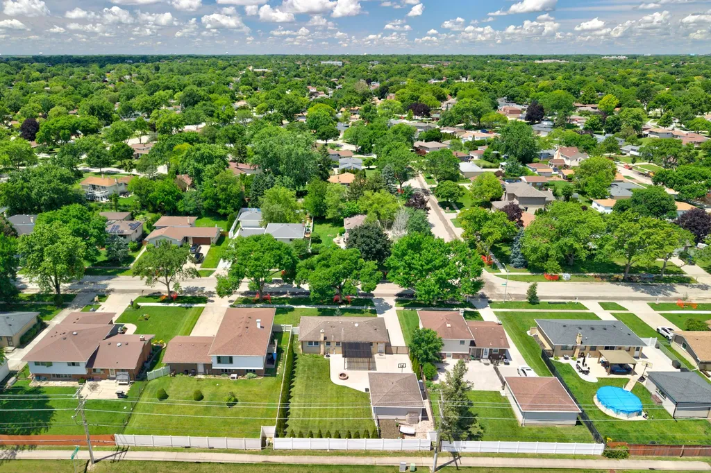 511 Wingate Drive Schaumburg IL 60193