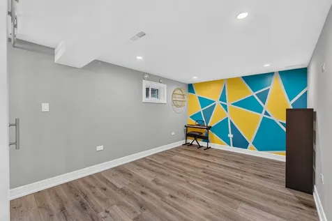 511 Wingate Drive Schaumburg IL 60193