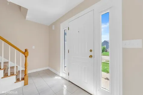 1906 Armwood Lane Mundelein IL 60060