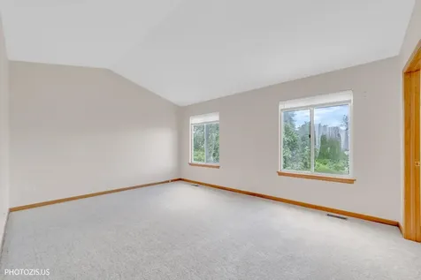 1906 Armwood Lane Mundelein IL 60060