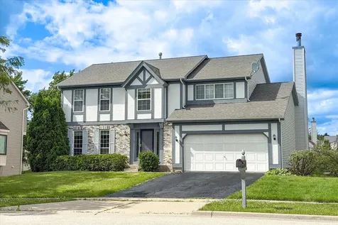 1906 Armwood Lane Mundelein IL 60060