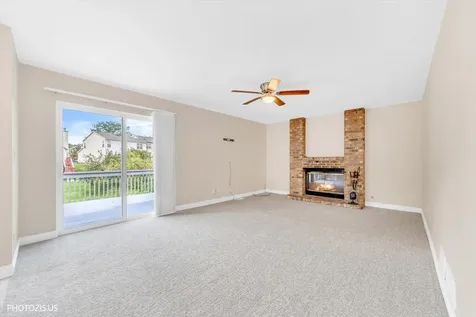 1906 Armwood Lane Mundelein IL 60060