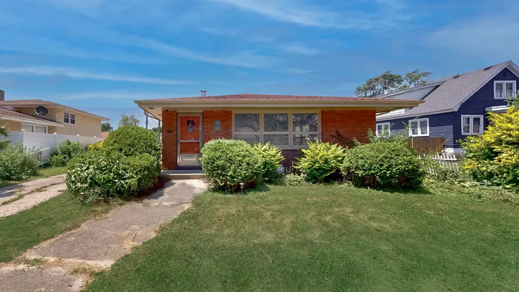 9224 Melvina Avenue Oak Lawn IL 60453