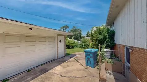9224 Melvina Avenue Oak Lawn IL 60453