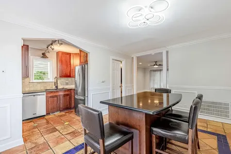 3413 South Indiana Avenue Chicago IL 60616