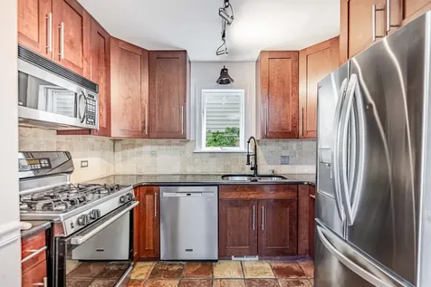 3413 South Indiana Avenue Chicago IL 60616
