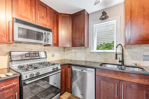 3413 South Indiana Avenue Chicago IL 60616