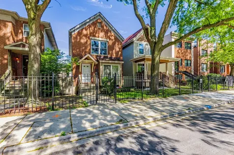 3413 South Indiana Avenue Chicago IL 60616