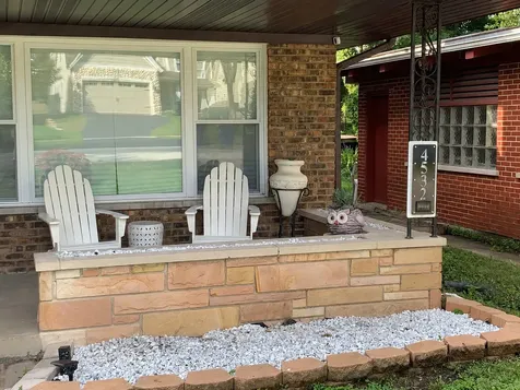 4532 Pershing Avenue Downers Grove IL 60515