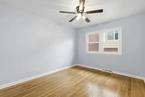 2528 28TH Street Moline IL 61265