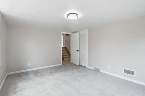 2528 28TH Street Moline IL 61265