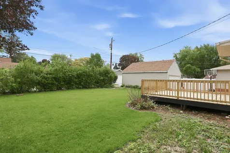 2528 28TH Street Moline IL 61265