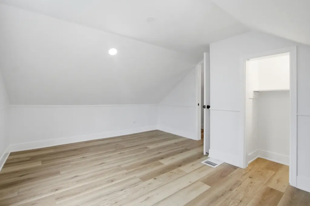 2000 Maple Avenue Downers Grove IL 60515