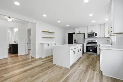 2000 Maple Avenue Downers Grove IL 60515