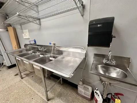 10648 South Western Avenue Chicago IL 60643